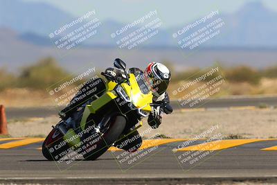 media/Oct-09-2022-SoCal Trackdays (Sun) [[95640aeeb6]]/Turn 15 (150pm)/